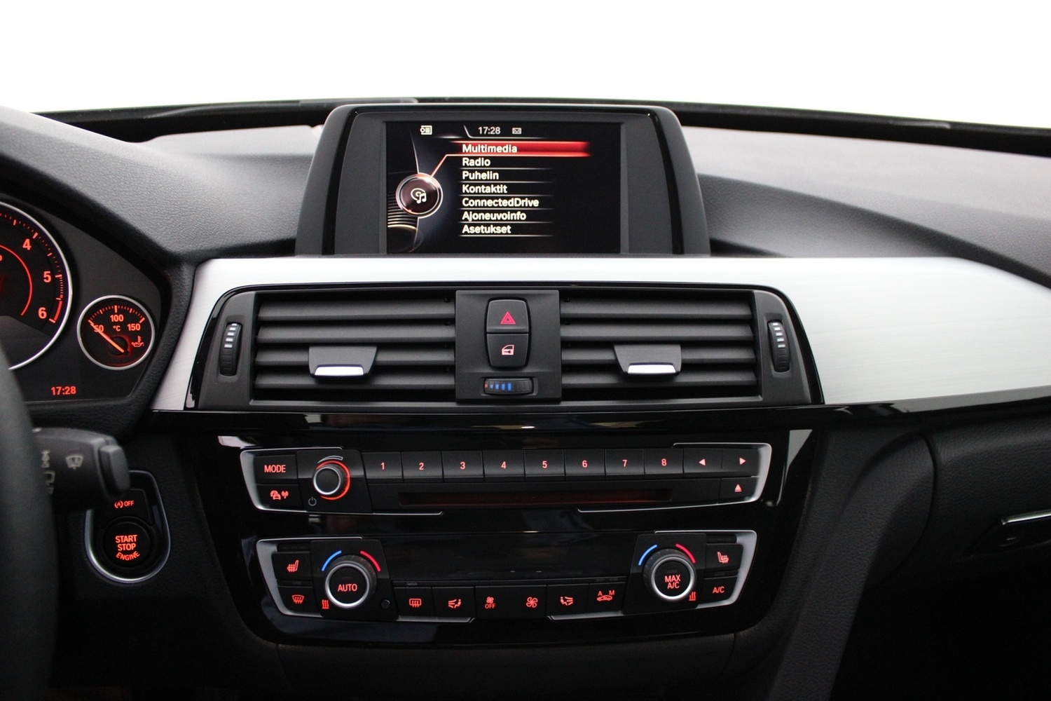 BMW 320 vaihtoauto