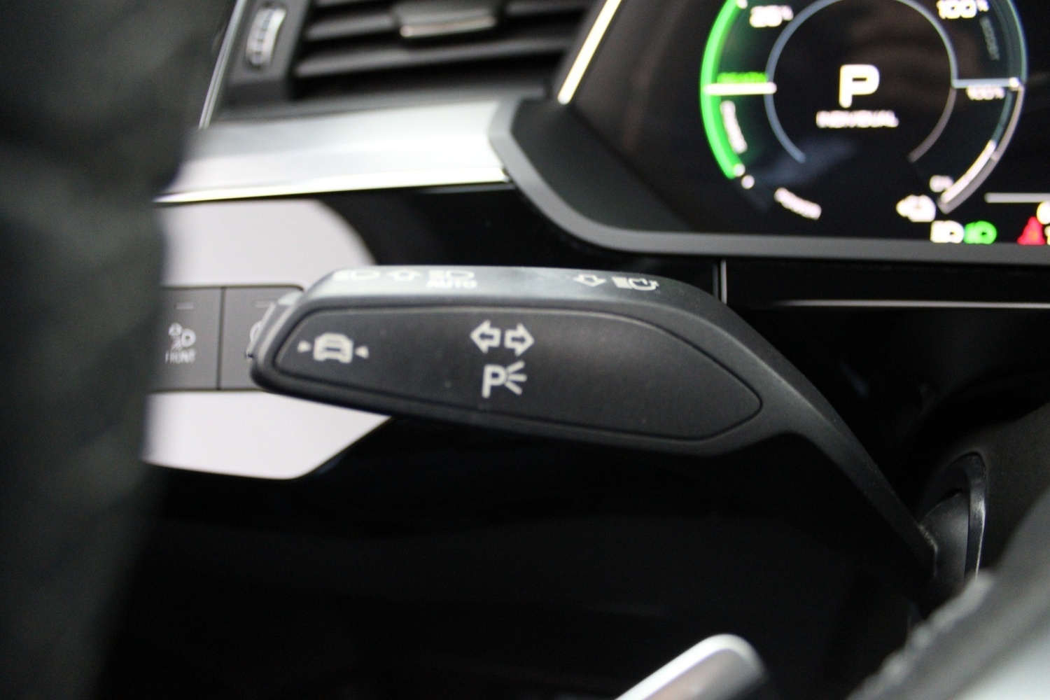 Audi Q8 e-tron vaihtoauto