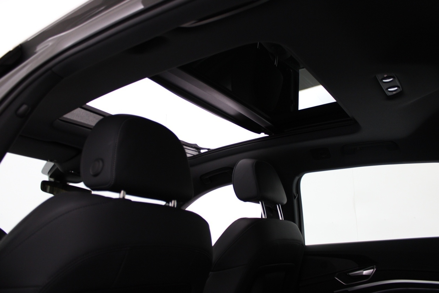 Audi Q8 e-tron vaihtoauto