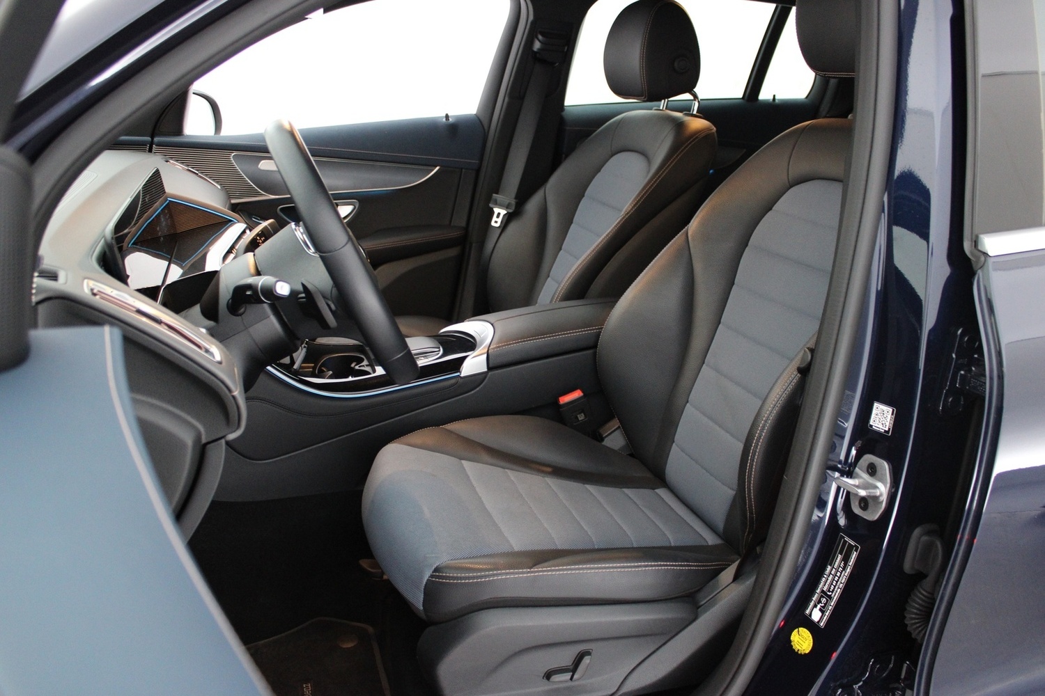 Mercedes-Benz EQC vaihtoauto