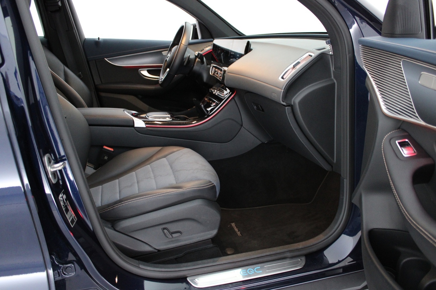 Mercedes-Benz EQC vaihtoauto