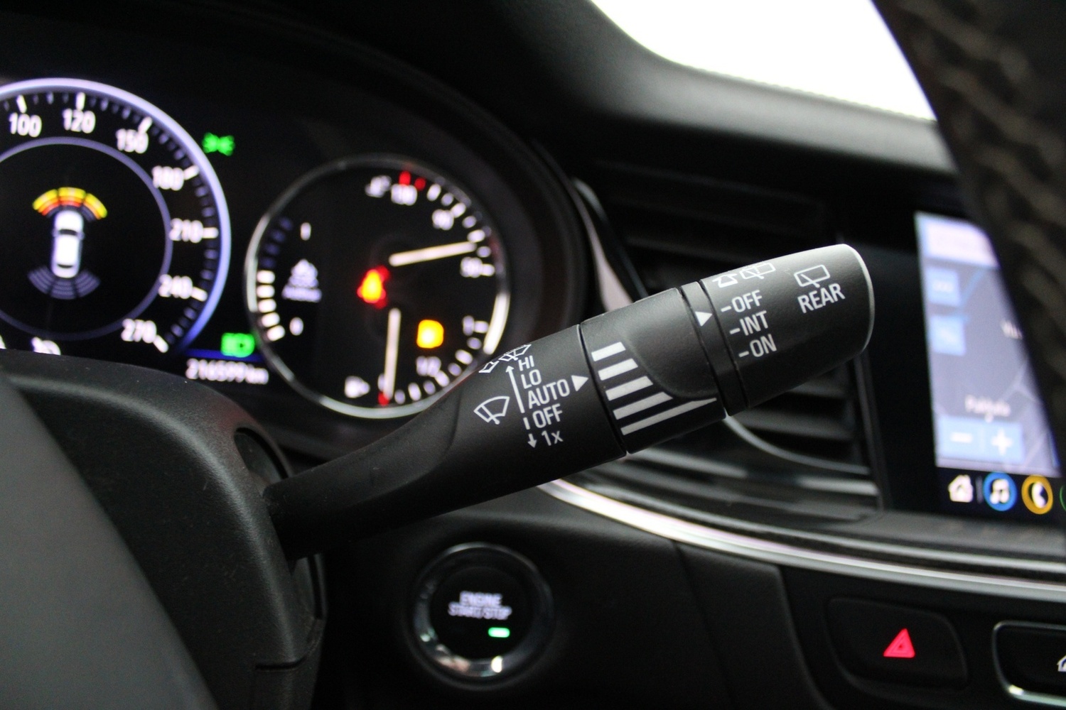 Opel Insignia vaihtoauto