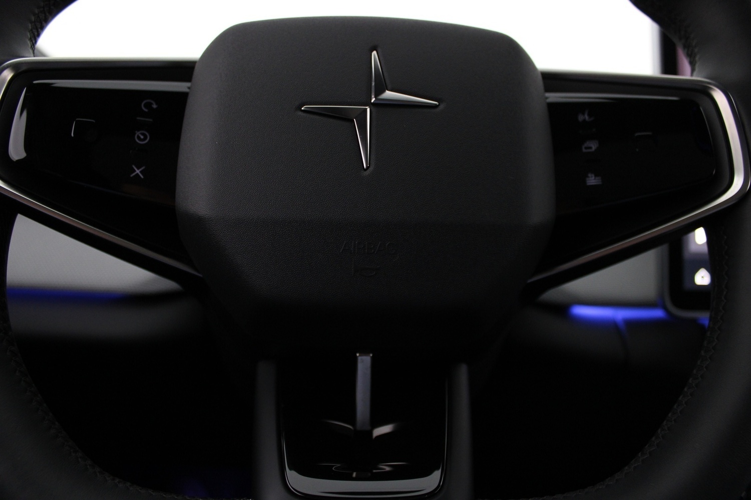 Polestar 4 vaihtoauto