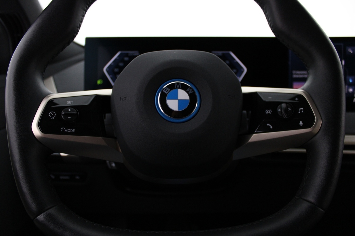 BMW iX vaihtoauto