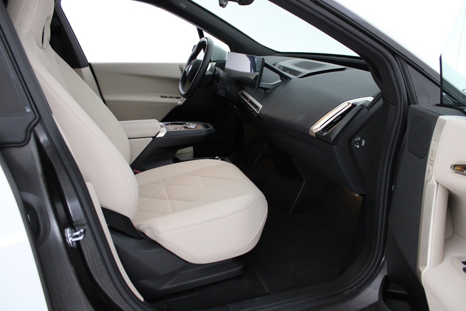 BMW iX vaihtoauto