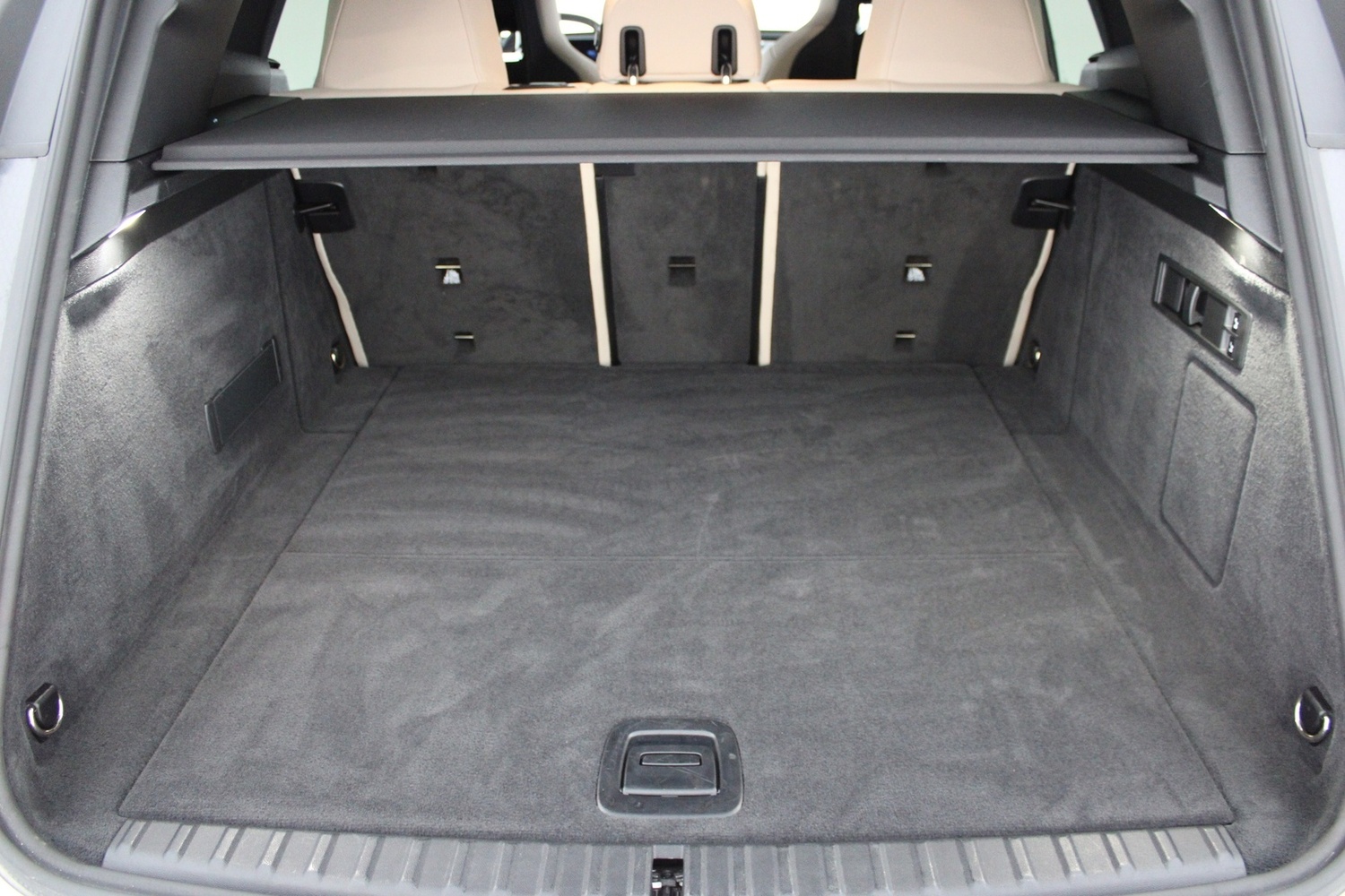 BMW iX vaihtoauto