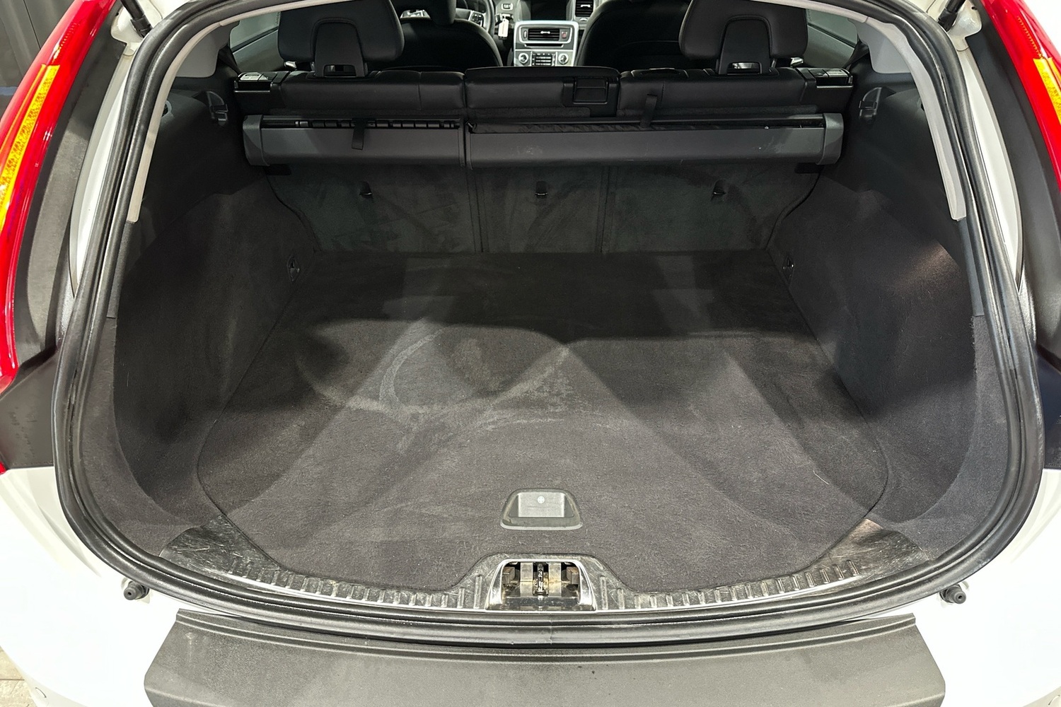 Volvo V60 Cross Country vaihtoauto