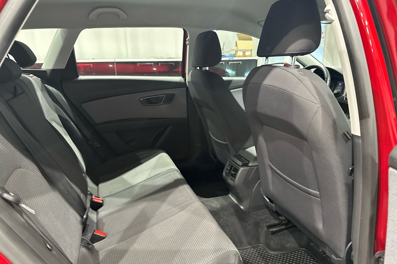 SEAT Leon ST vaihtoauto
