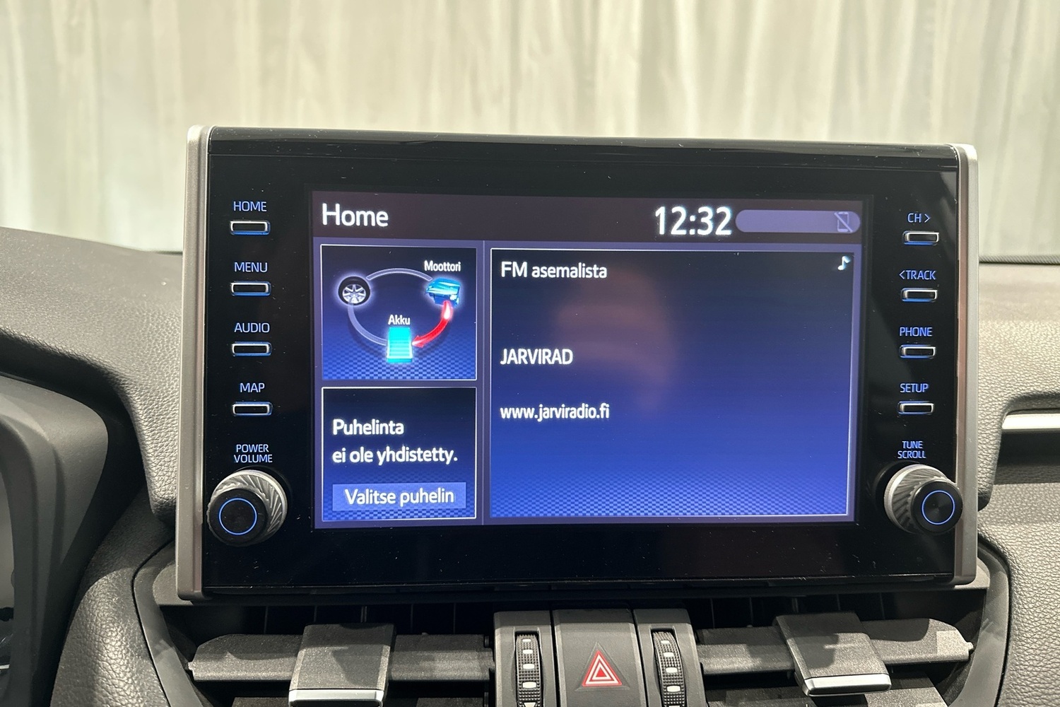 Suzuki Across vaihtoauto