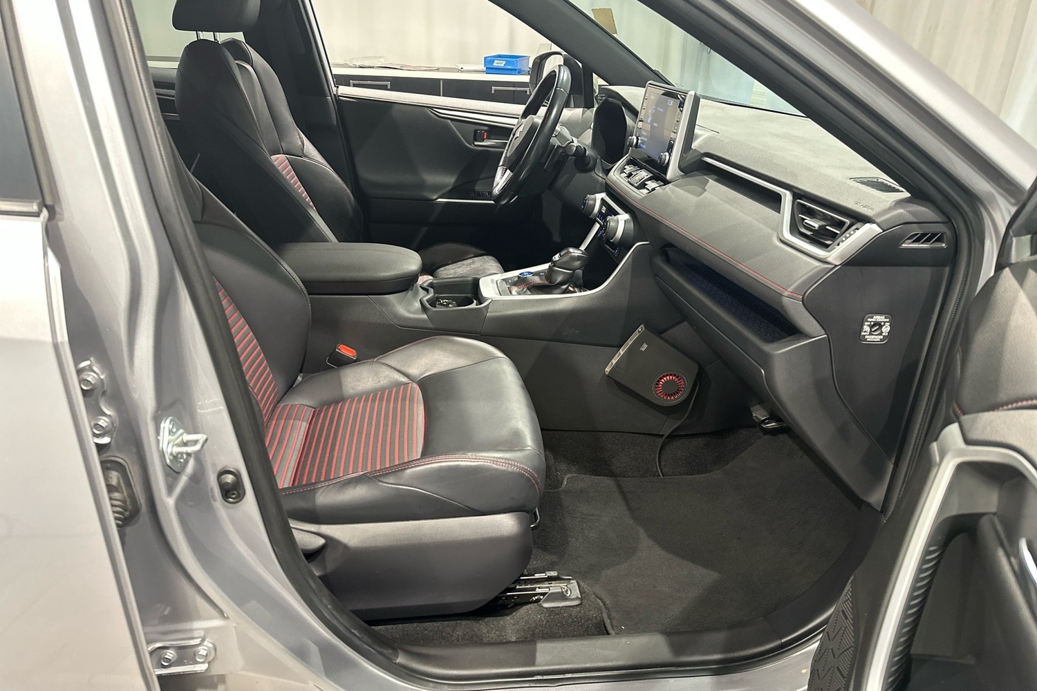 Suzuki Across vaihtoauto