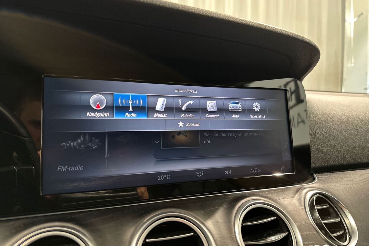 Mercedes-Benz E vaihtoauto