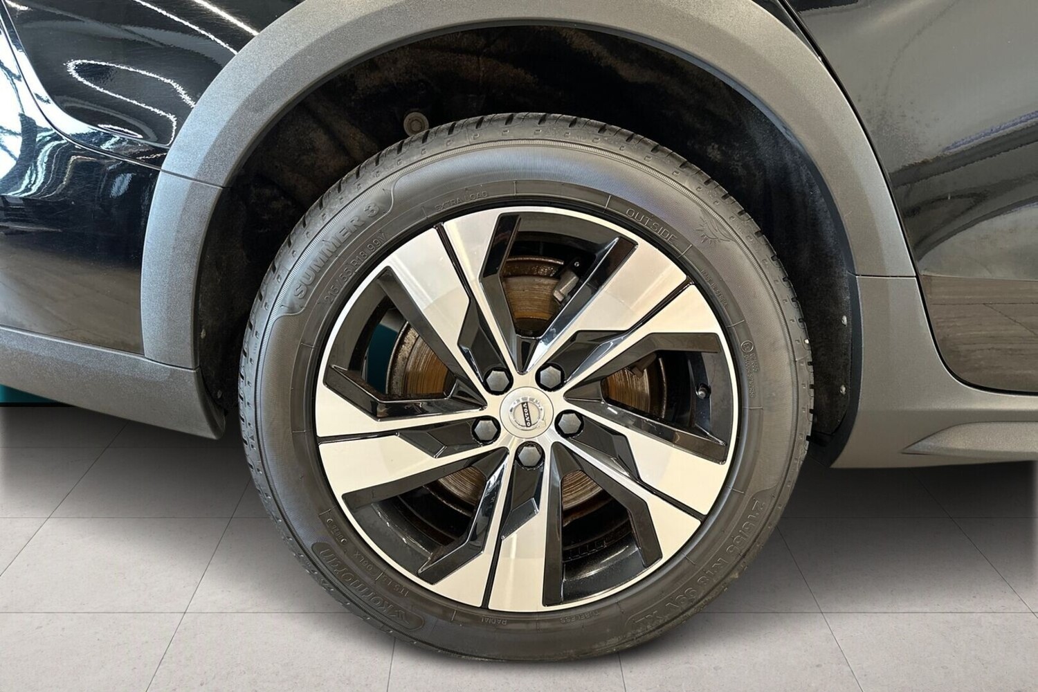 Volvo V60 Cross Country vaihtoauto
