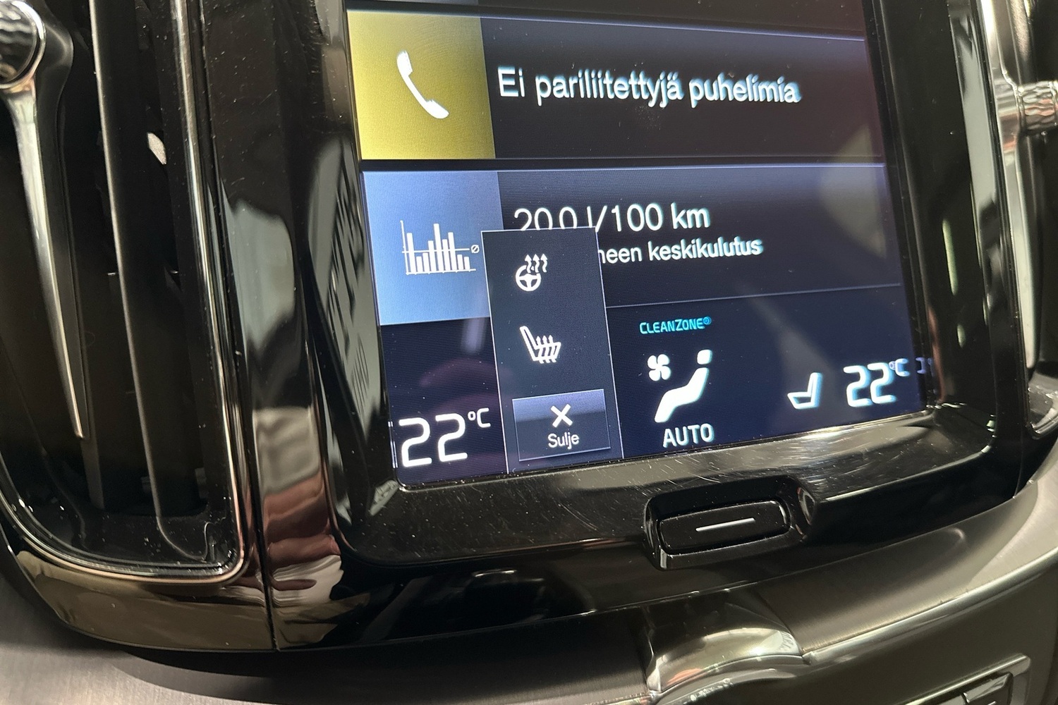 Volvo XC60 vaihtoauto