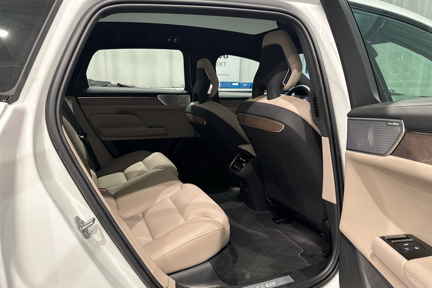 Volvo ES90 vaihtoauto