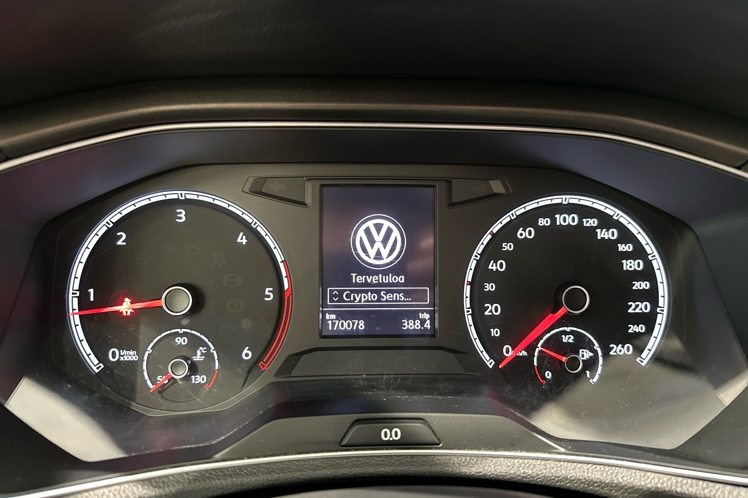 Volkswagen T-Roc vaihtoauto