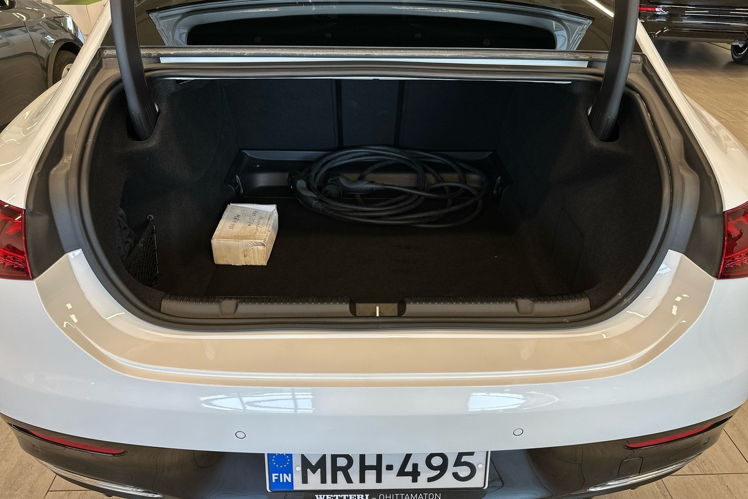 Mercedes-Benz EQE vaihtoauto