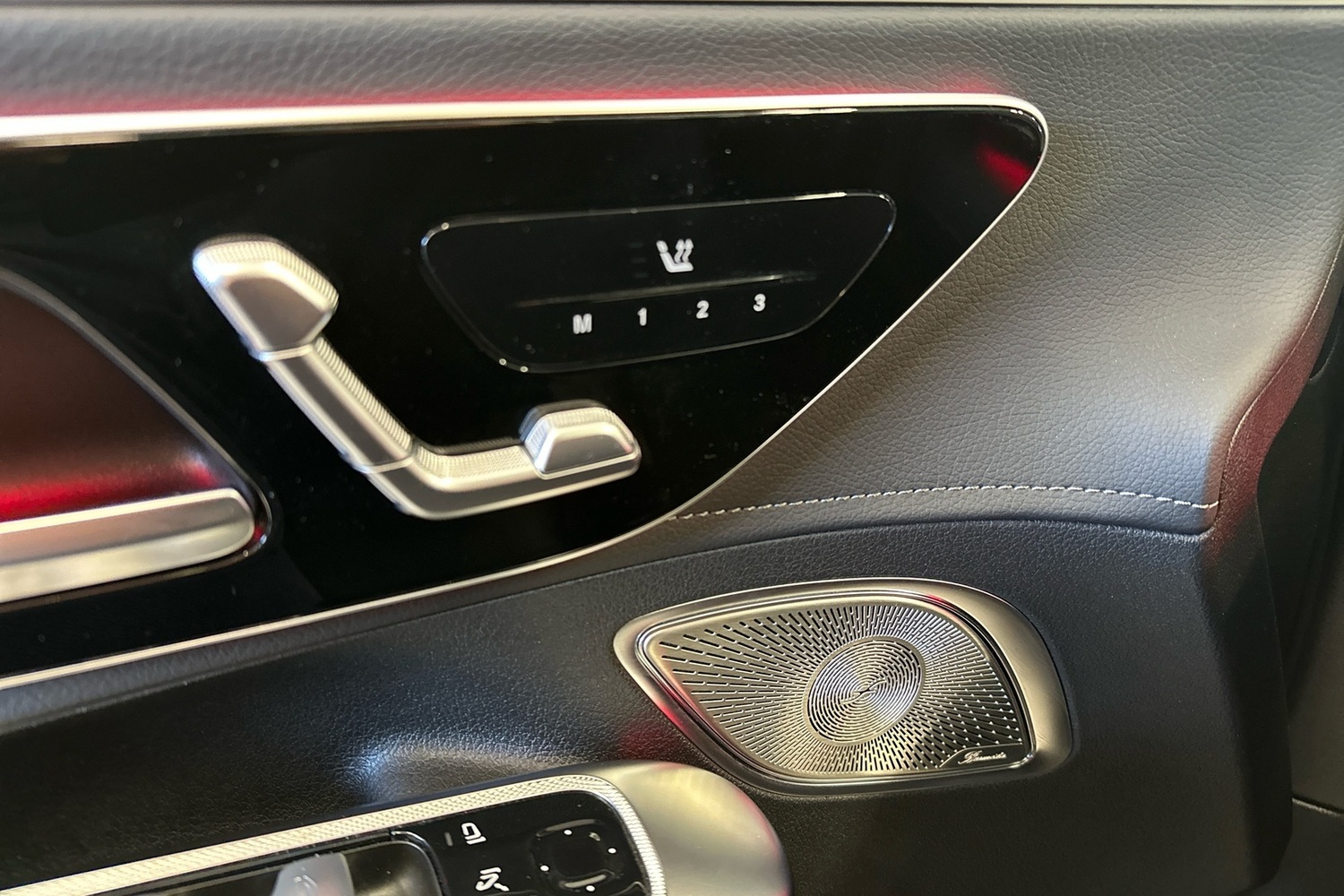 Mercedes-Benz EQE vaihtoauto