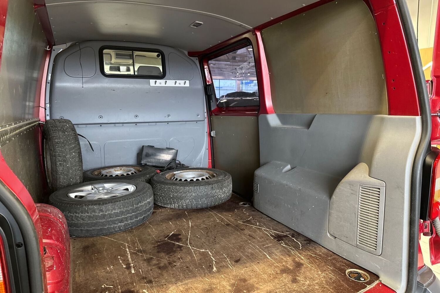 Volkswagen Transporter vaihtoauto