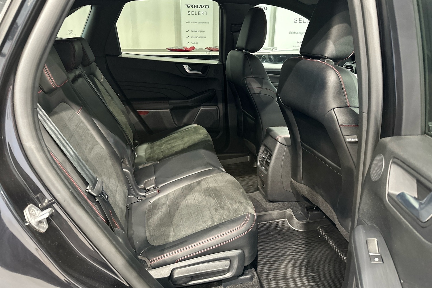 Ford Kuga vaihtoauto