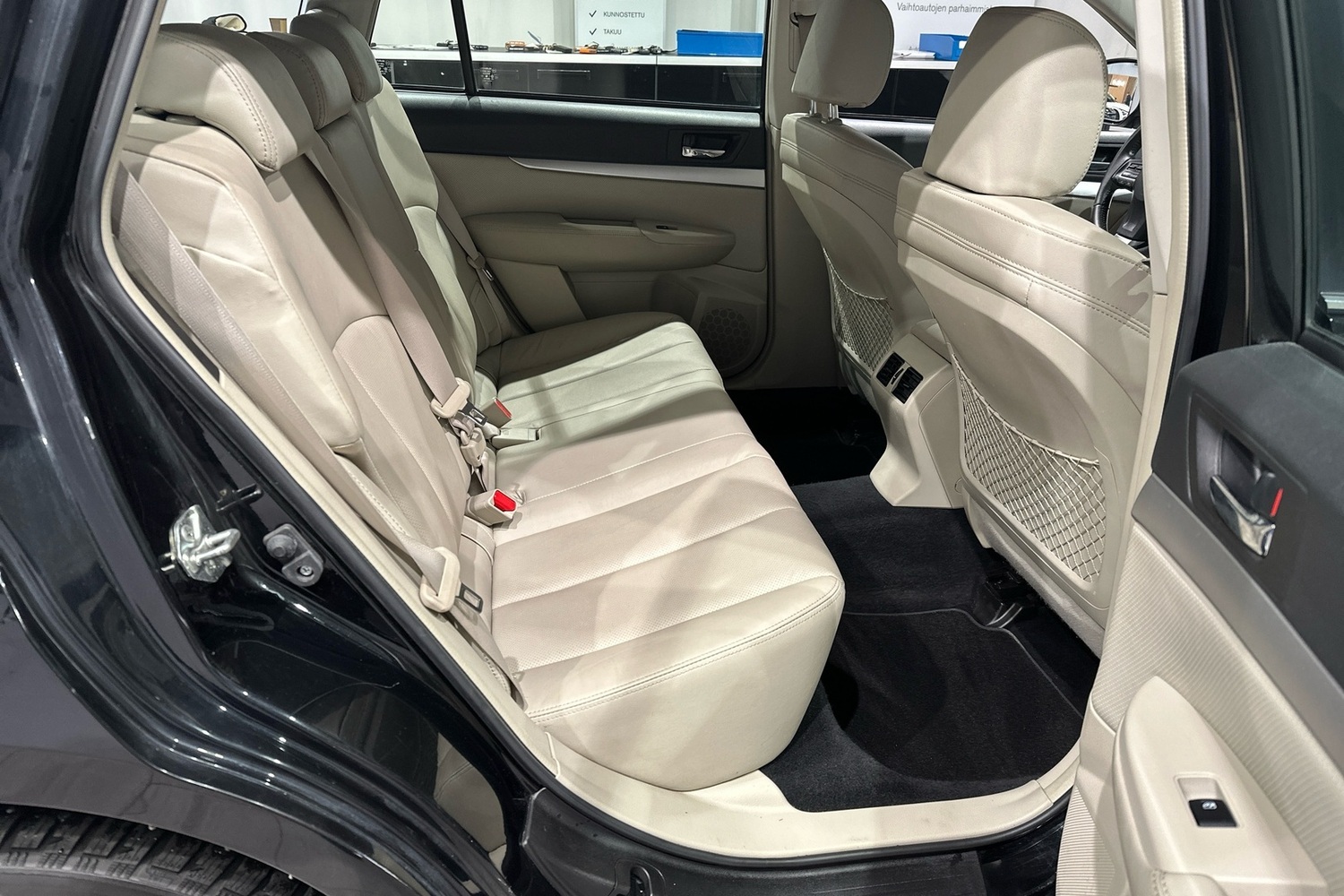 Subaru Outback vaihtoauto
