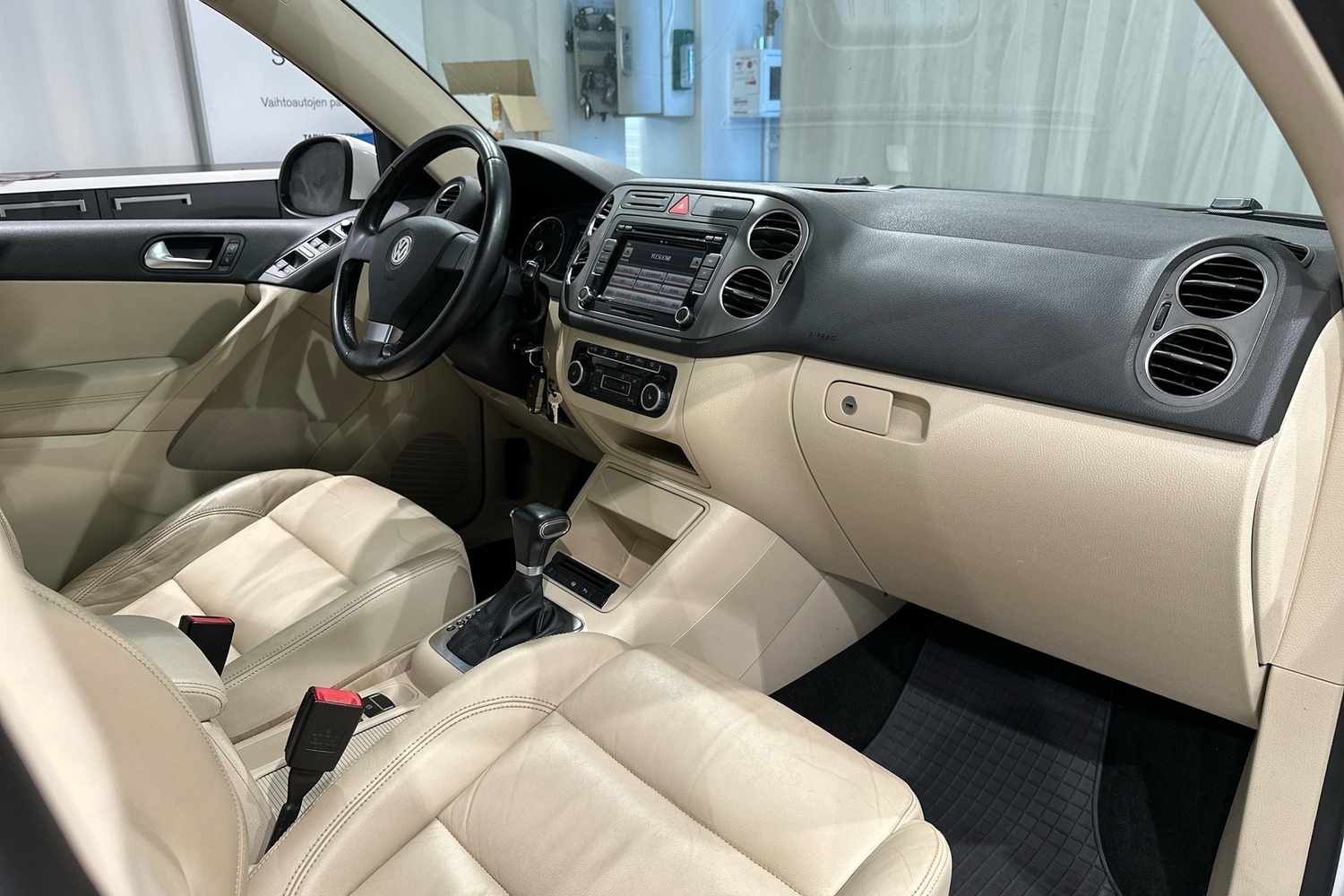 Volkswagen Tiguan vaihtoauto