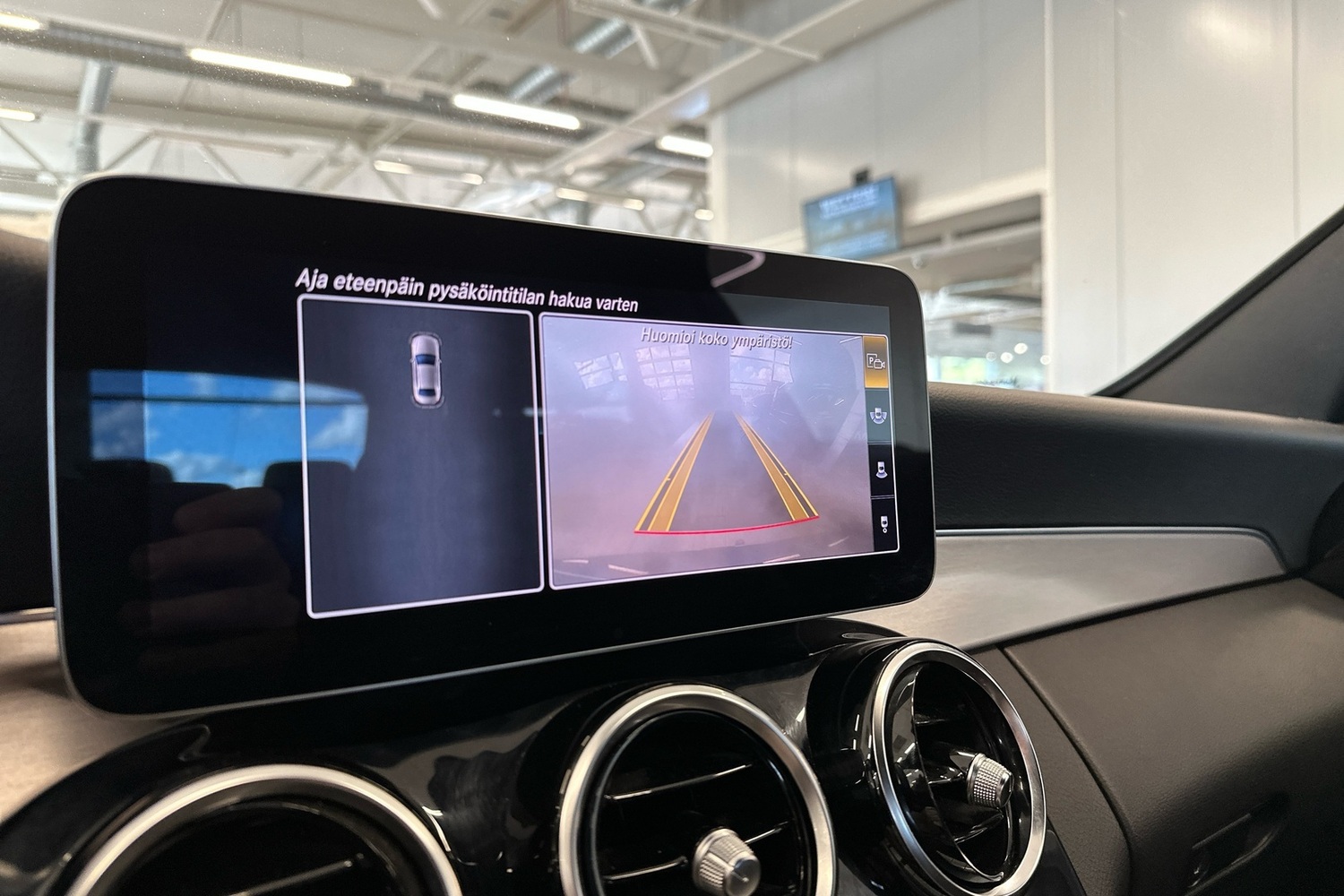 Mercedes-Benz C vaihtoauto