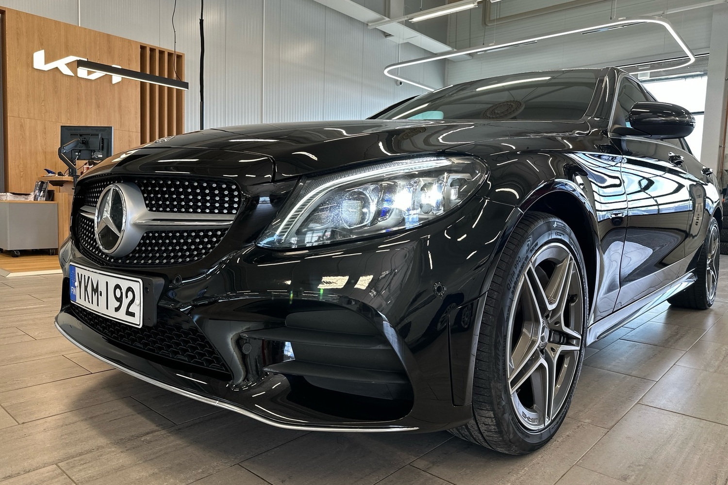 Mercedes-Benz C vaihtoauto