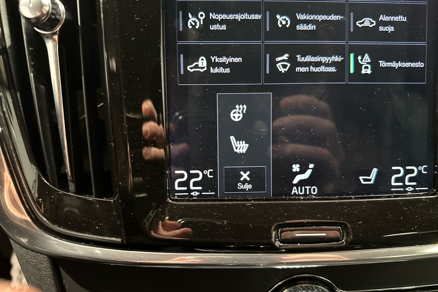 Volvo V90 Cross Country vaihtoauto