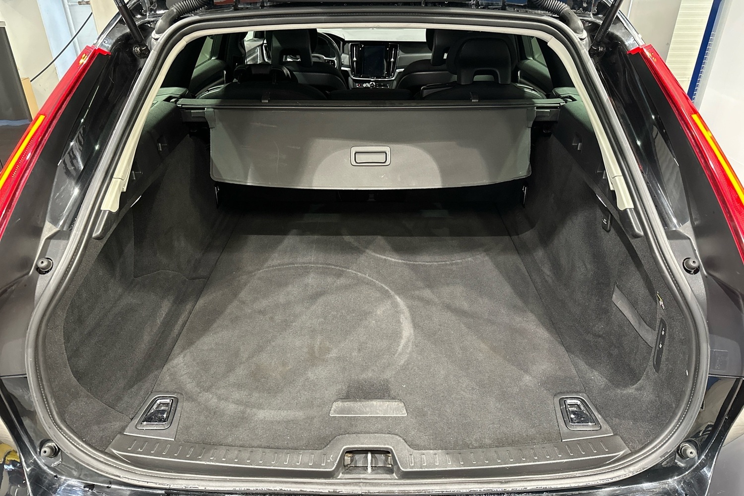 Volvo V90 Cross Country vaihtoauto