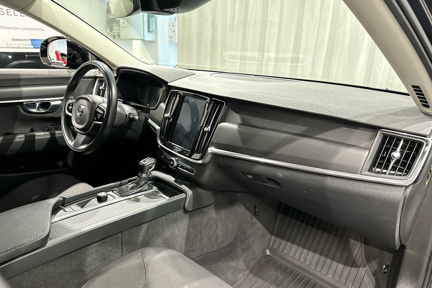 Volvo V90 Cross Country vaihtoauto
