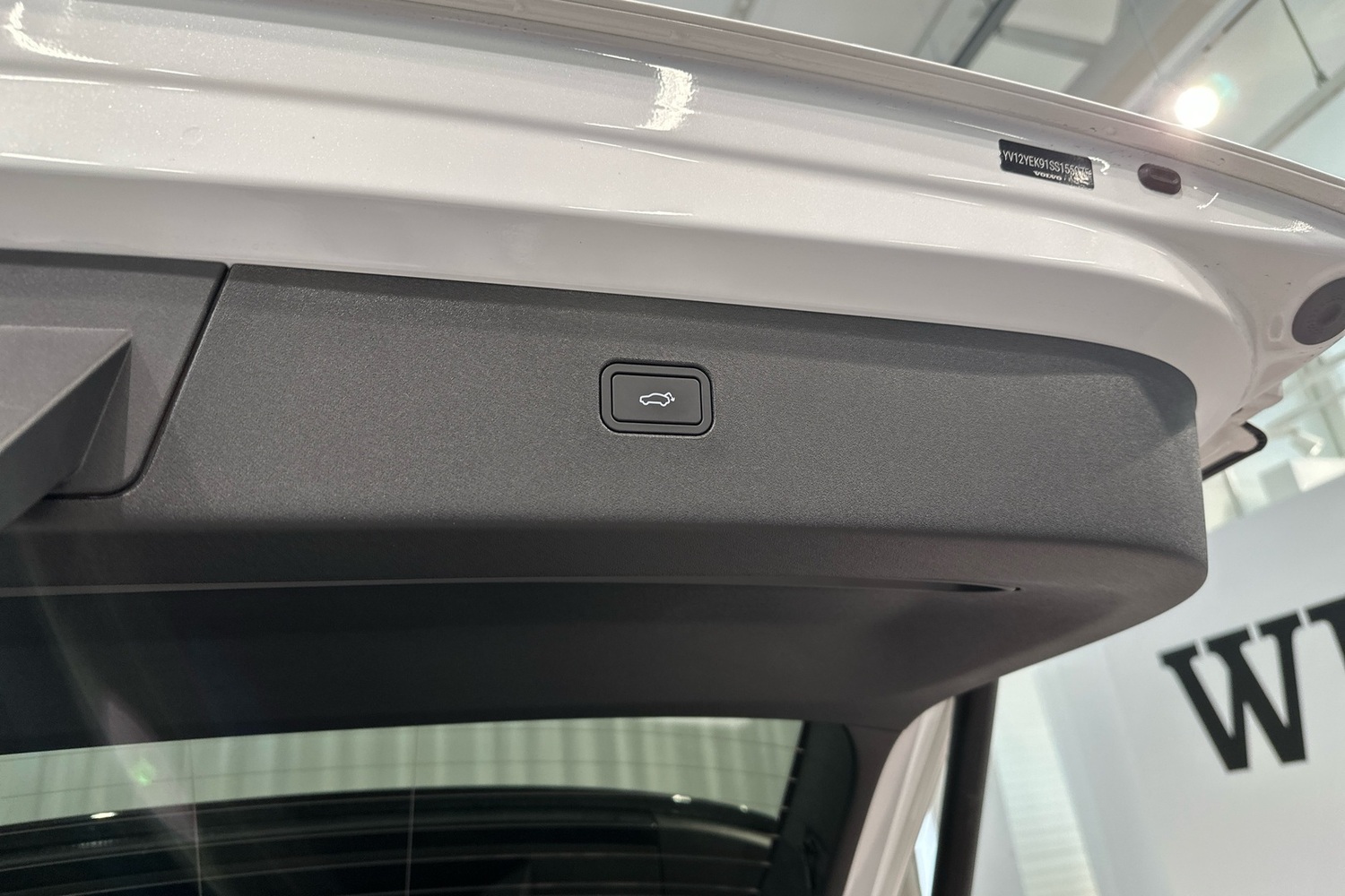 Volvo EX30 Cross Country vaihtoauto