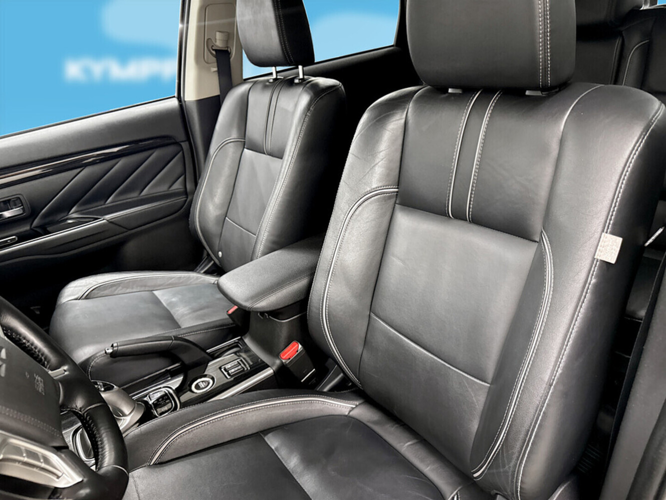 Mitsubishi Outlander PHEV vaihtoauto