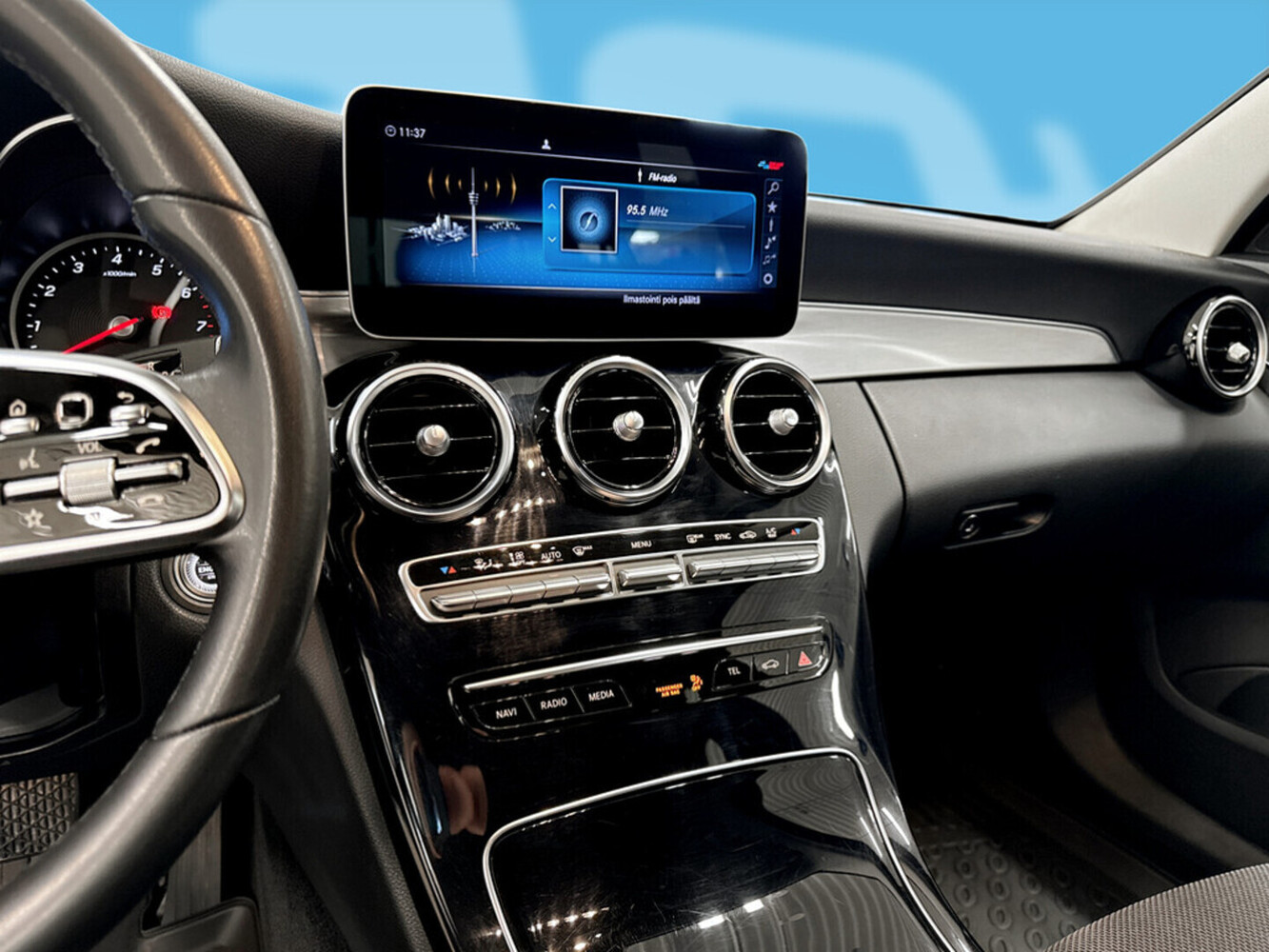 Mercedes-Benz C vaihtoauto