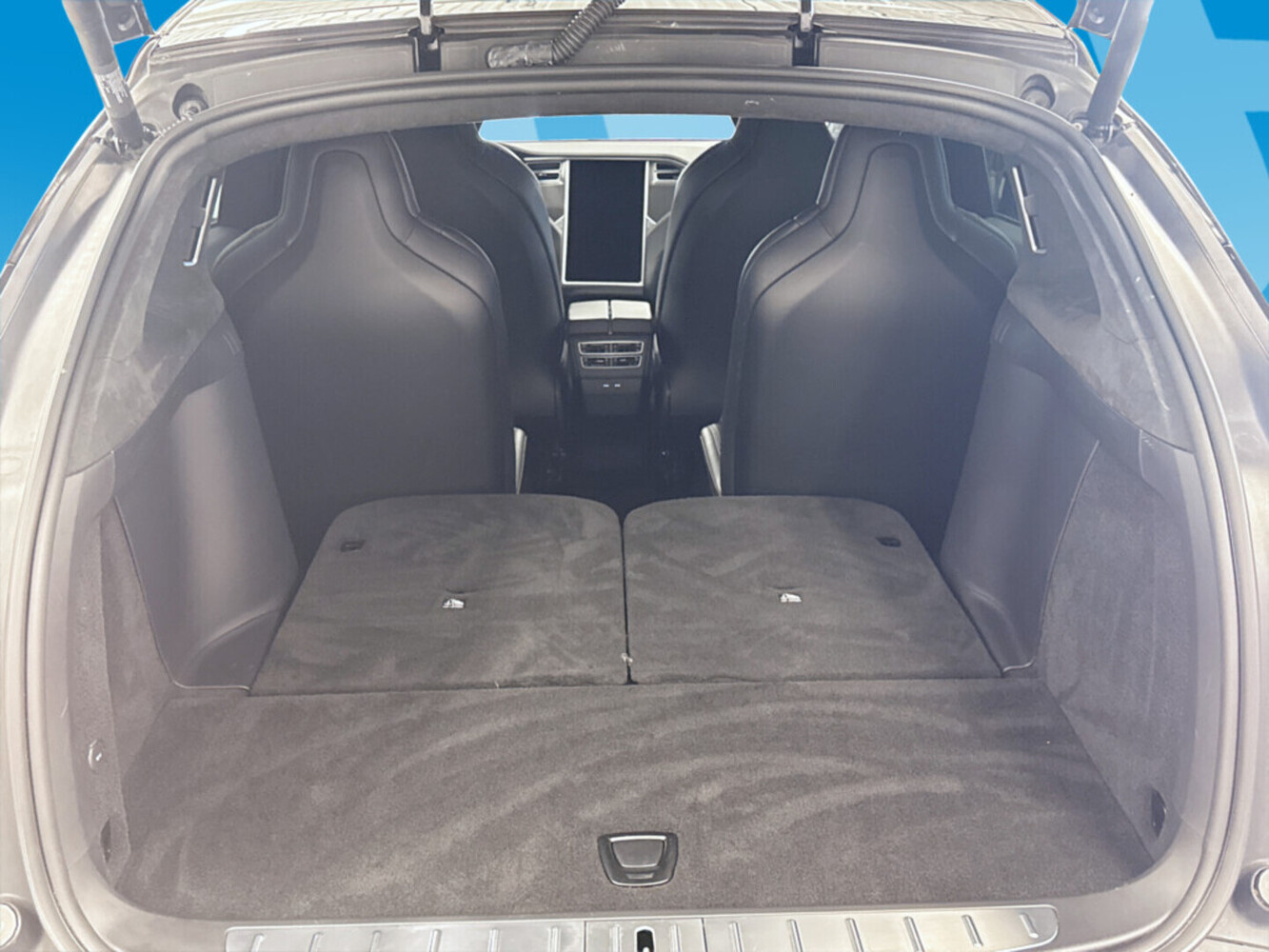 Tesla Model X vaihtoauto