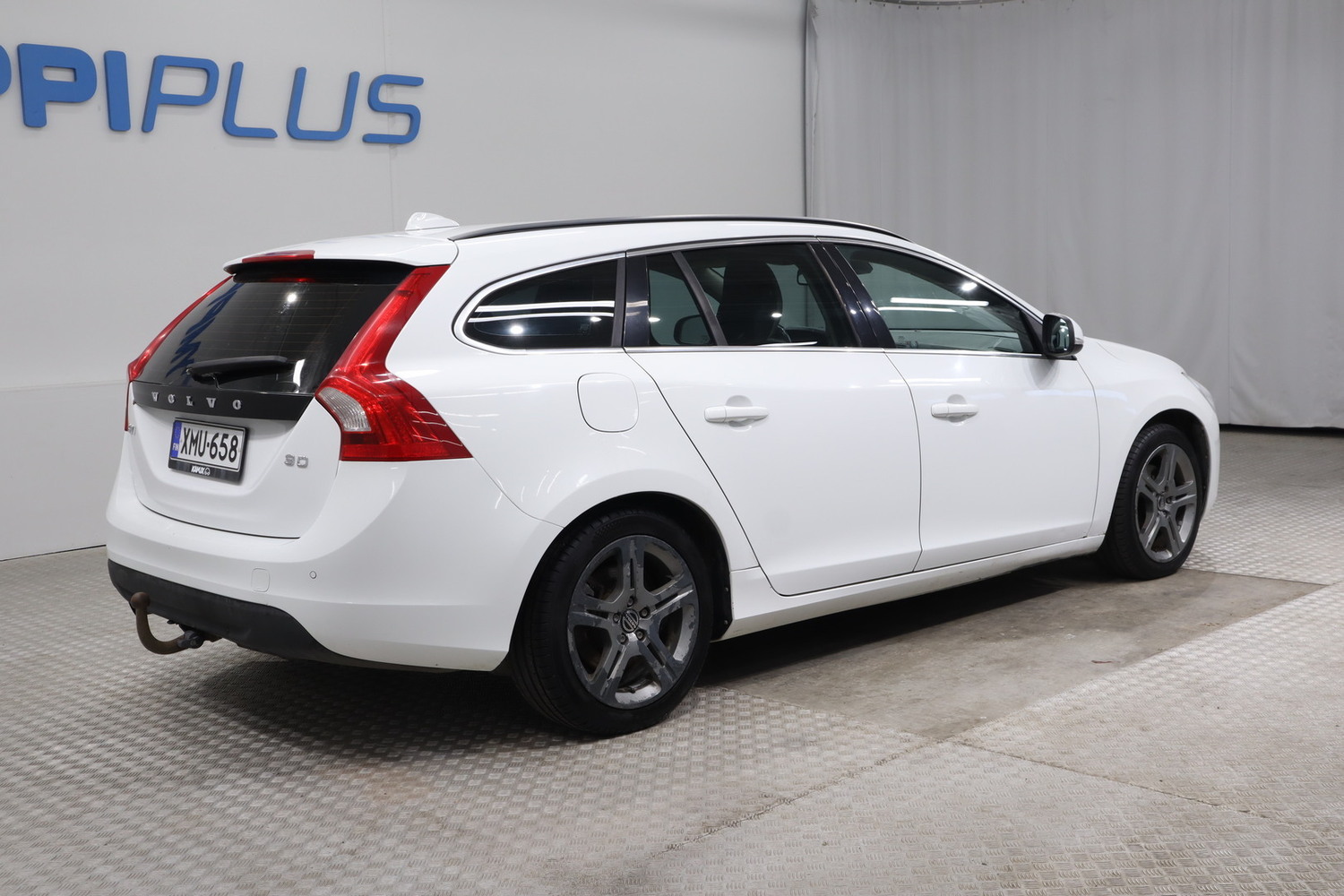 Volvo V60 vaihtoauto