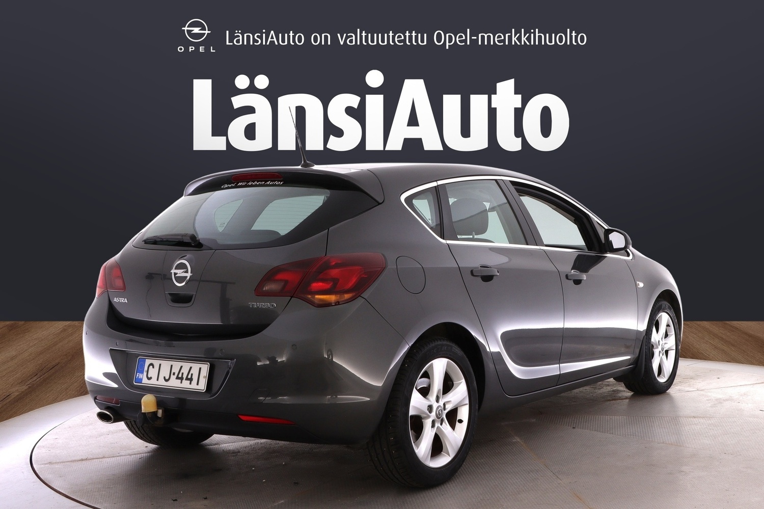 Opel Astra vaihtoauto