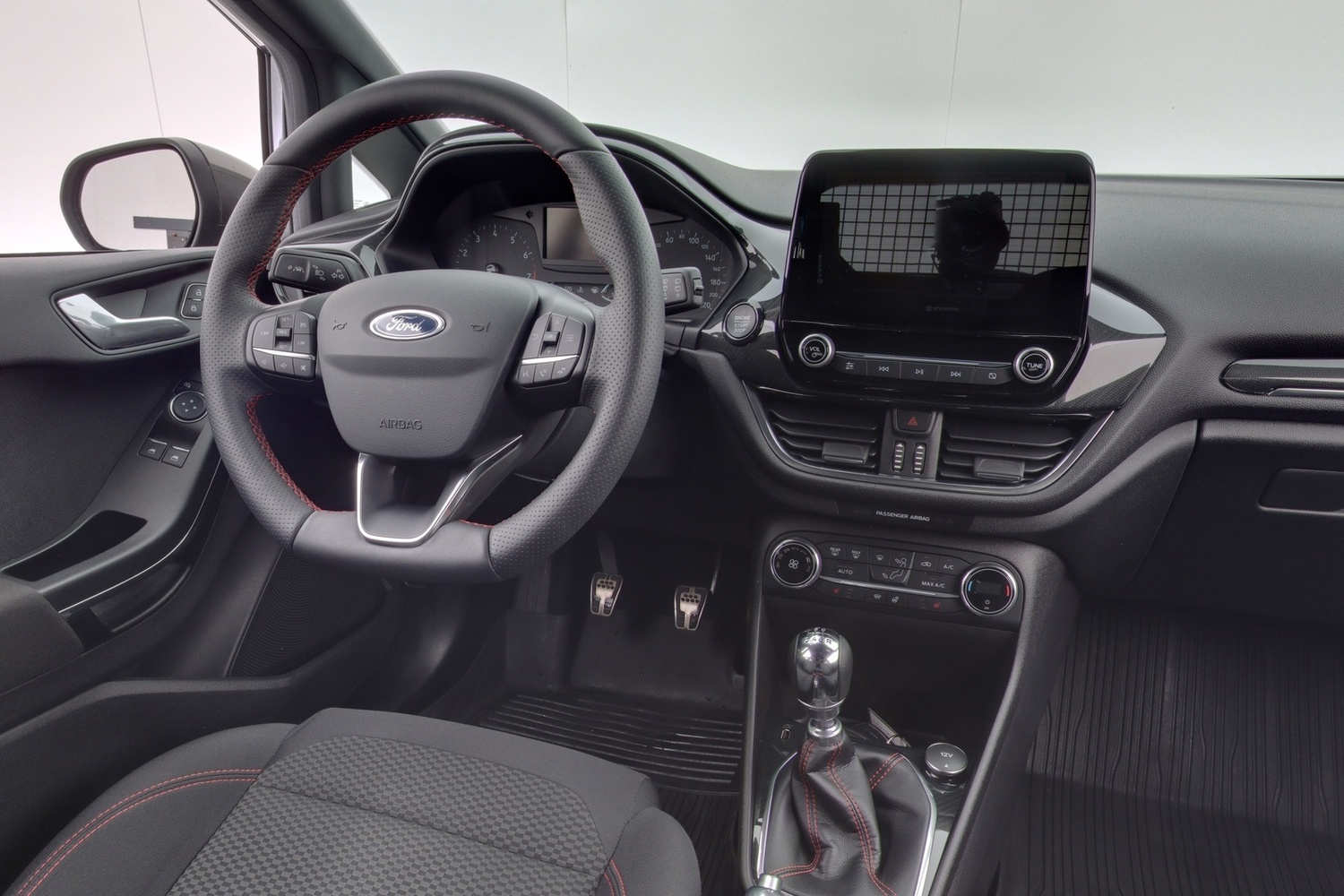 Ford Fiesta Van vaihtoauto