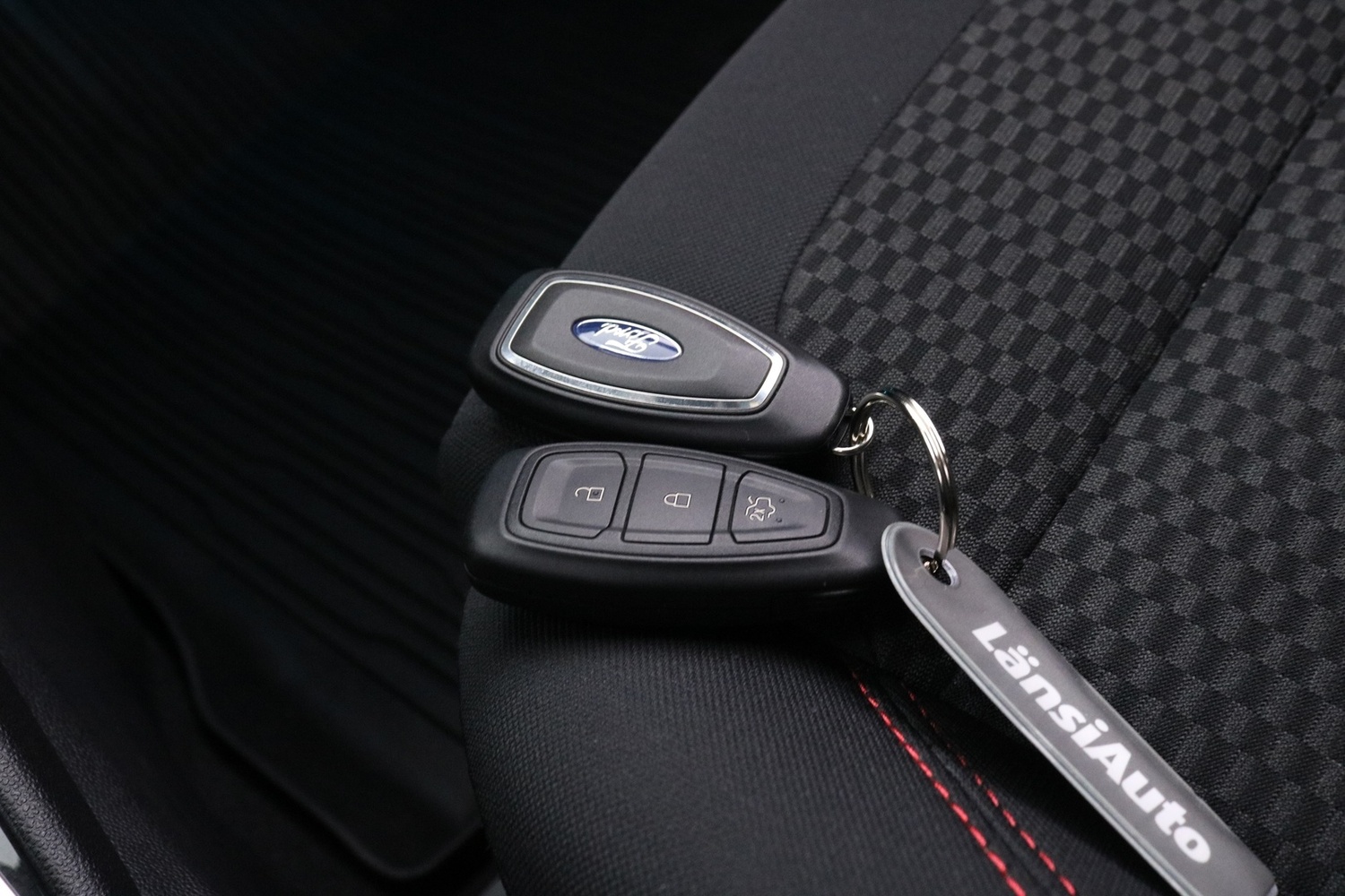 Ford Fiesta Van vaihtoauto