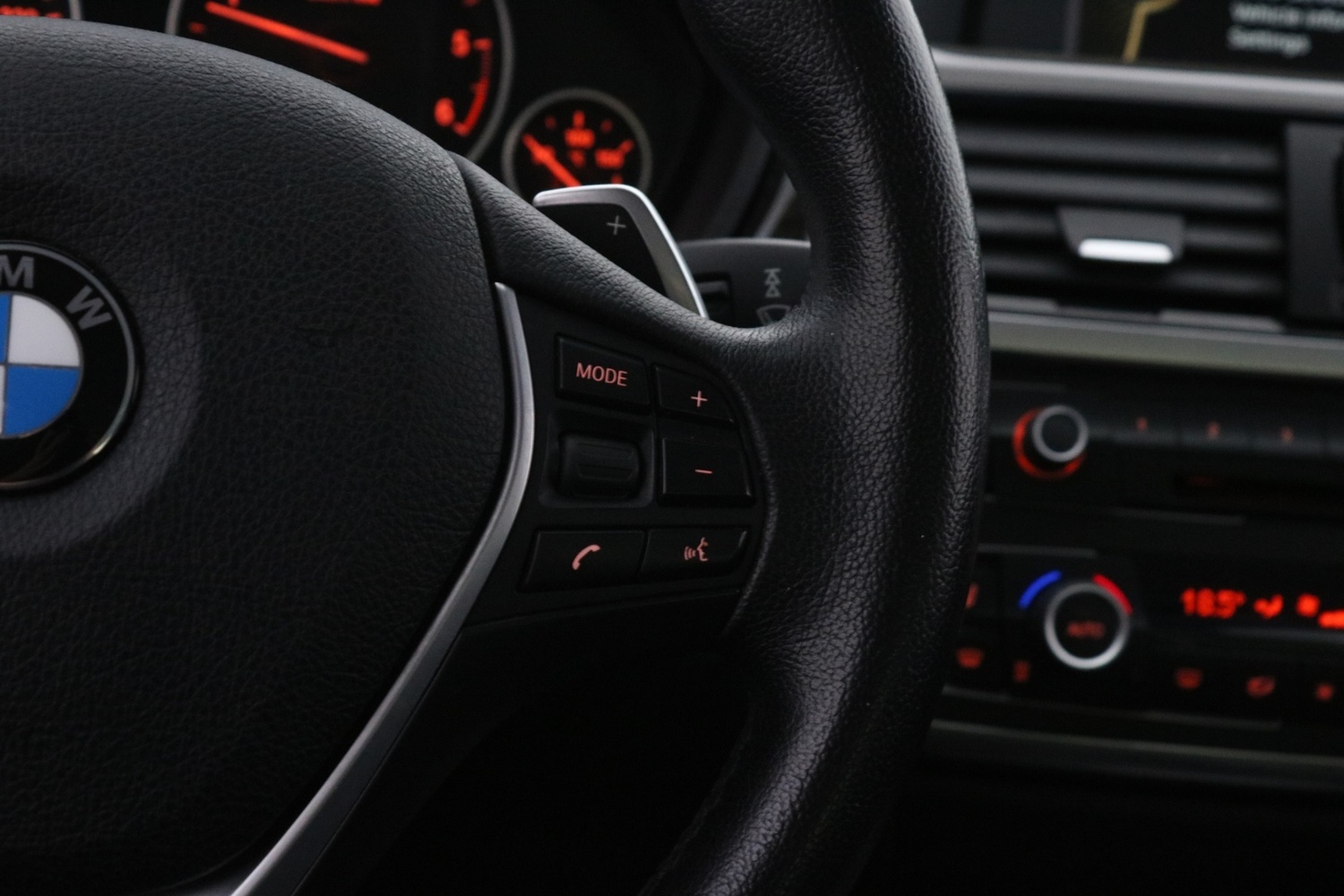 BMW 320 vaihtoauto