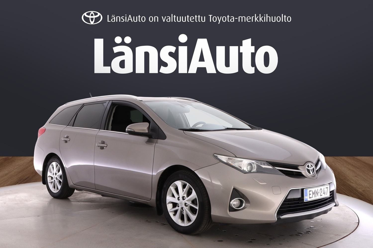 Toyota Auris vaihtoauto