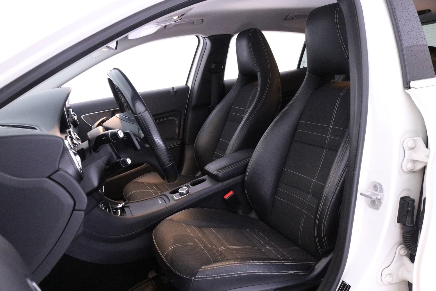 Mercedes-Benz GLA vaihtoauto