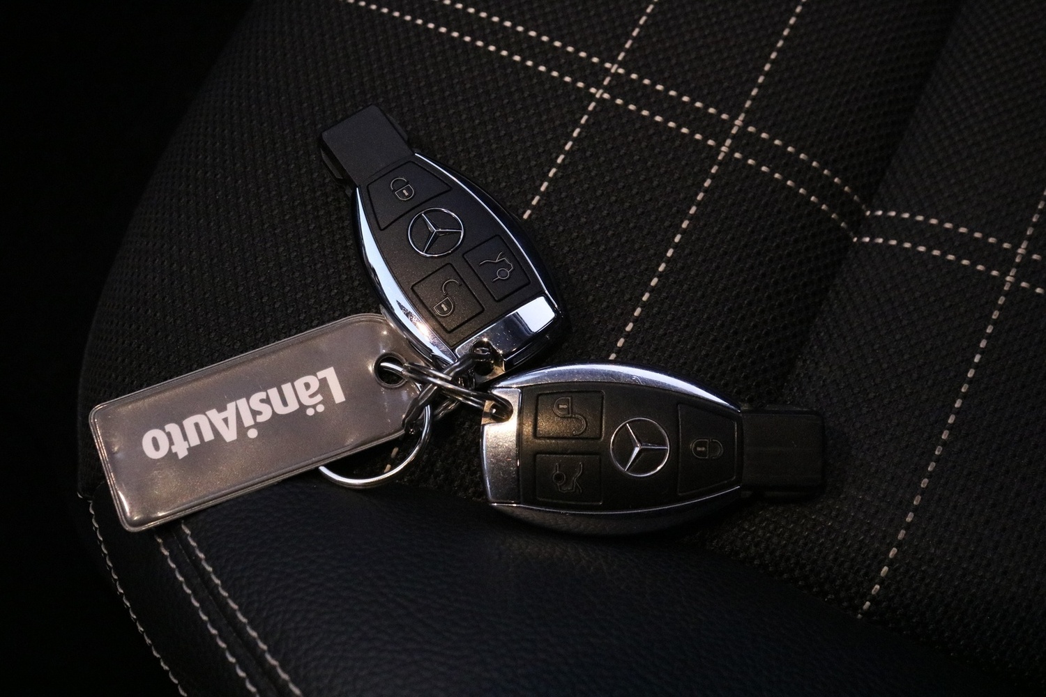 Mercedes-Benz GLA vaihtoauto