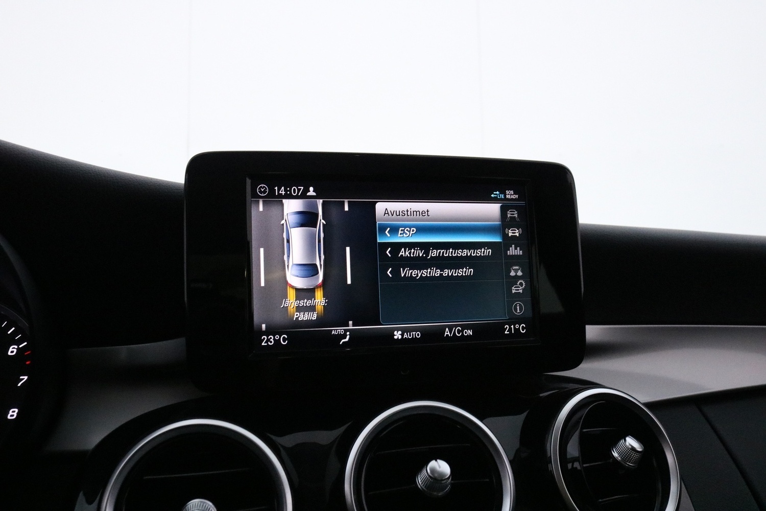 Mercedes-Benz C vaihtoauto