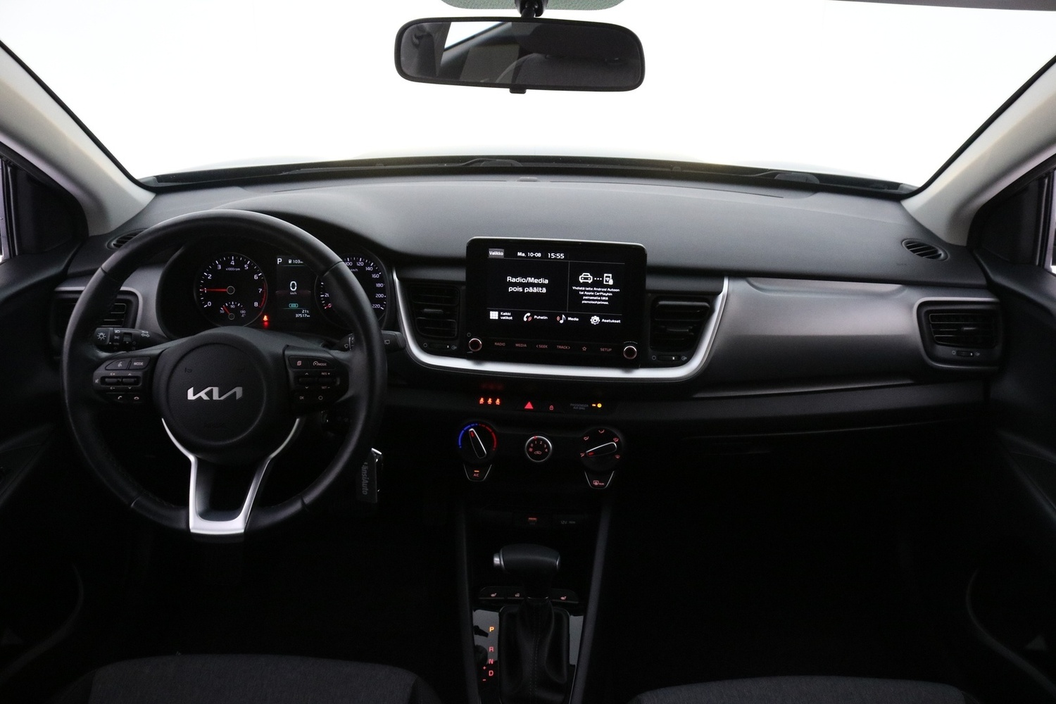 Kia Stonic vaihtoauto