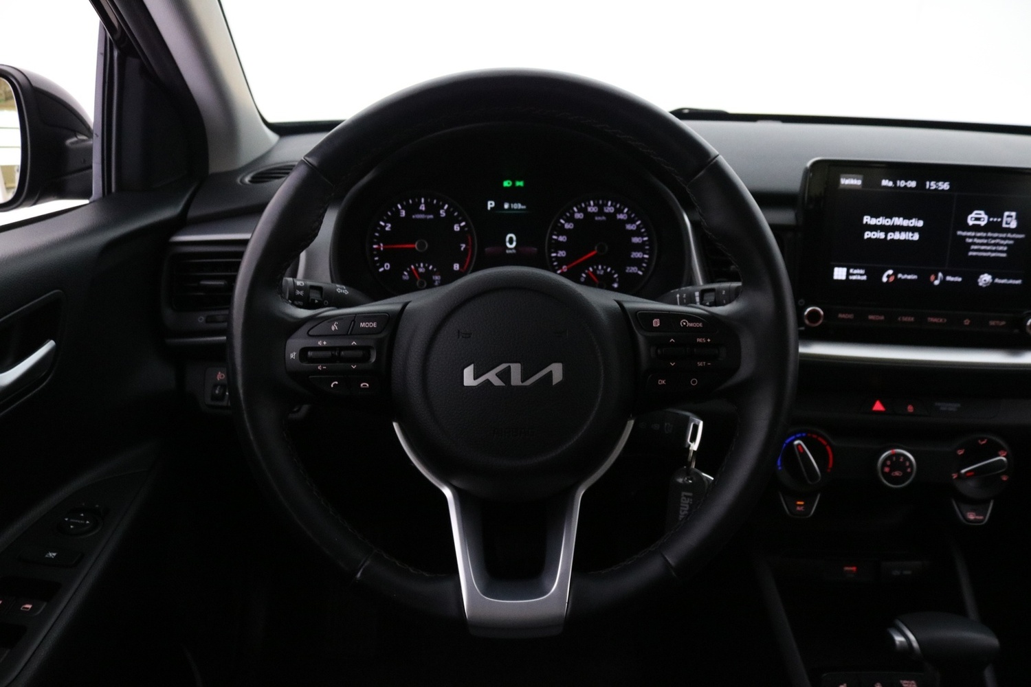 Kia Stonic vaihtoauto