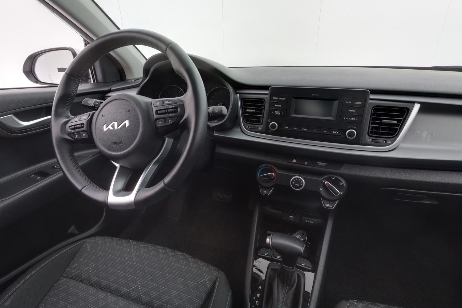 Kia Rio vaihtoauto