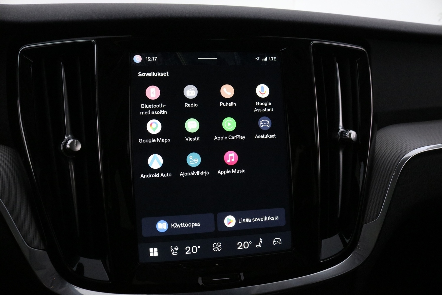 Volvo V60 vaihtoauto