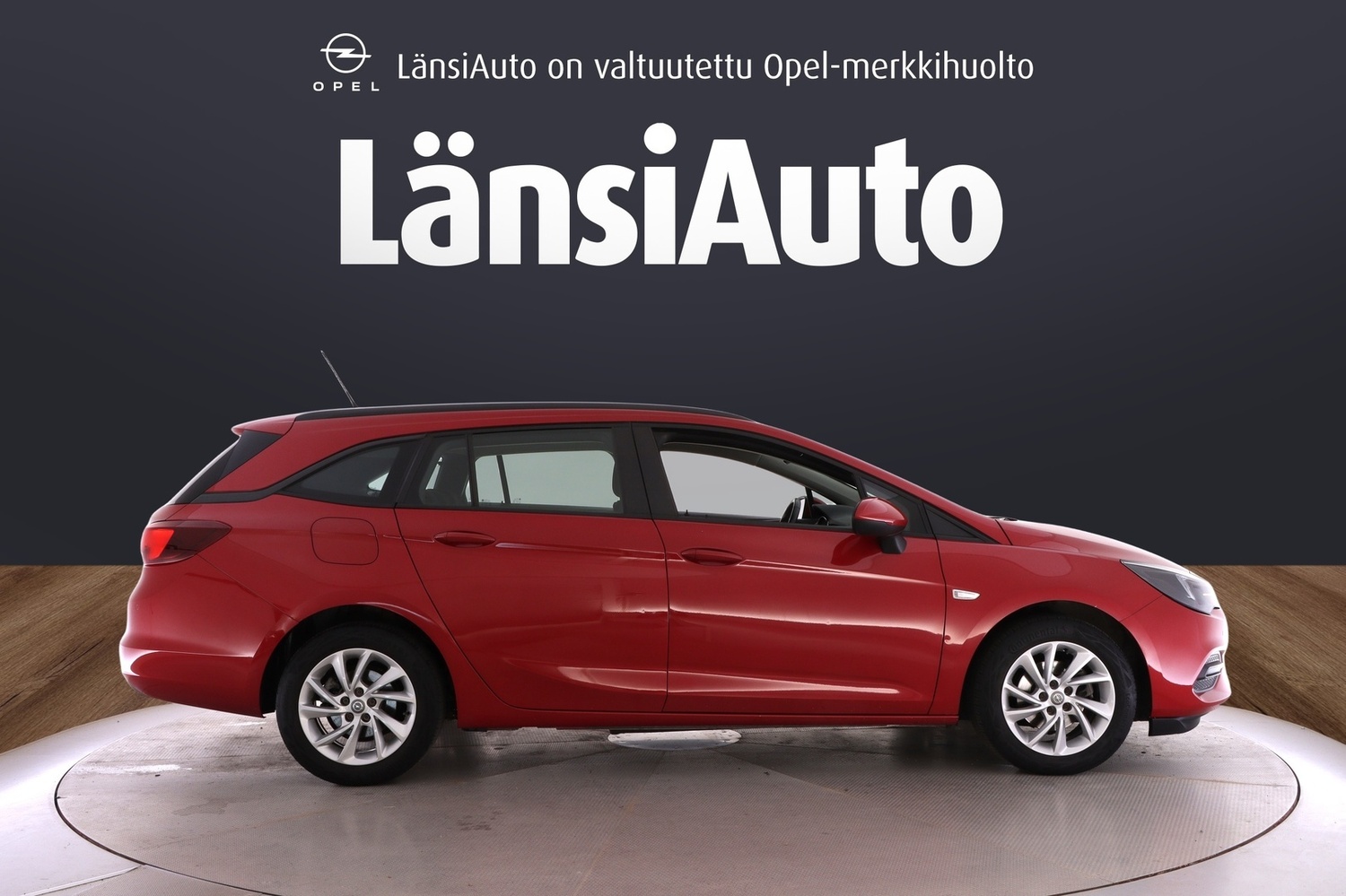 Opel Astra vaihtoauto