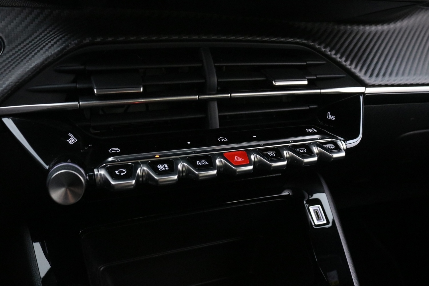 Peugeot e-2008 vaihtoauto