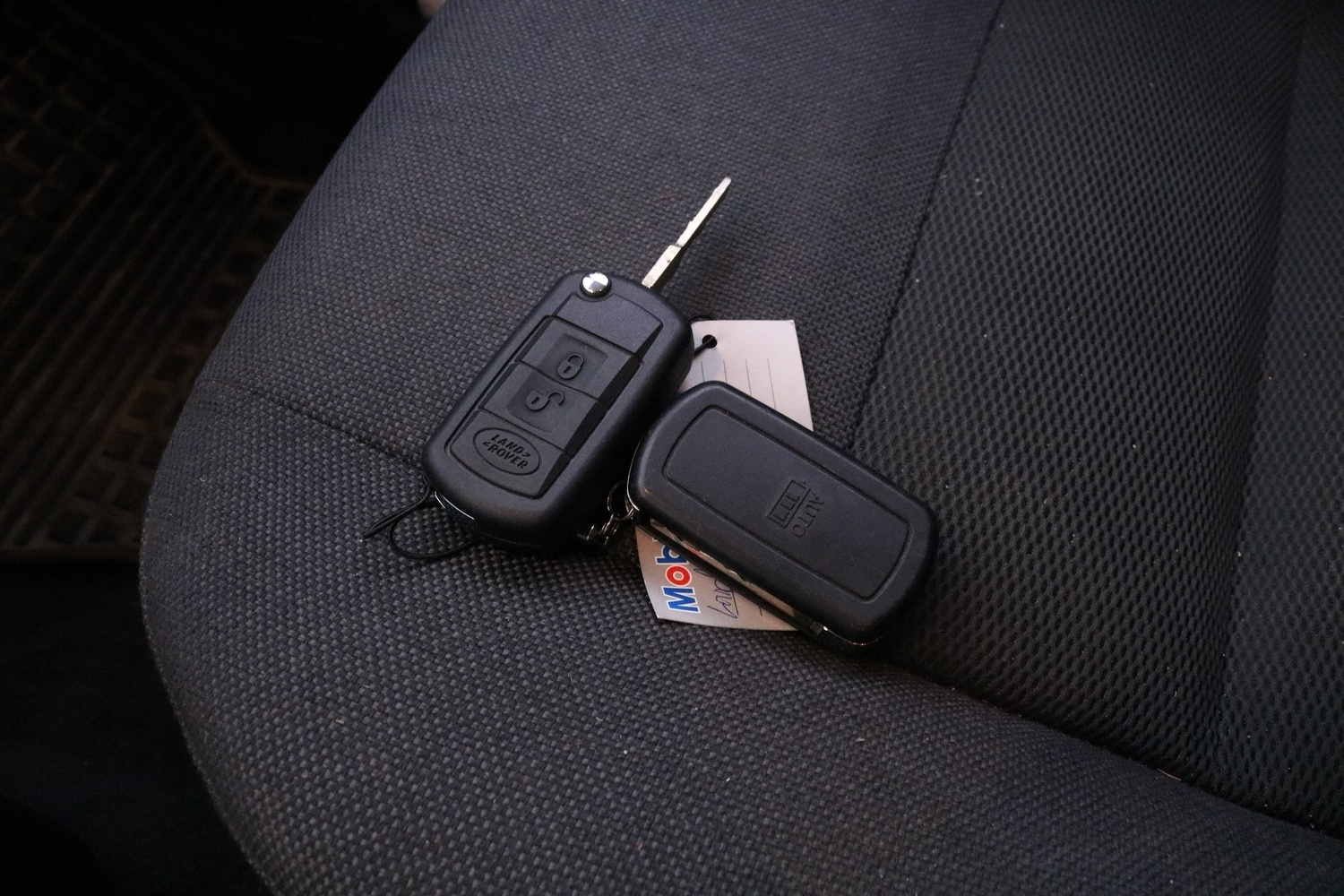 Land Rover Discovery vaihtoauto